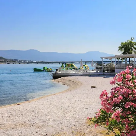 Apartment By The Sea Okrug Gornji, Ciovo - 27727